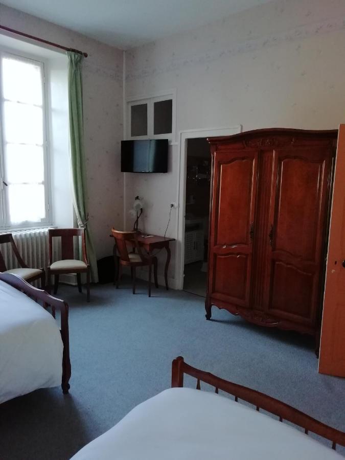 Hotel Du Berry Aigurande Dış mekan fotoğraf
