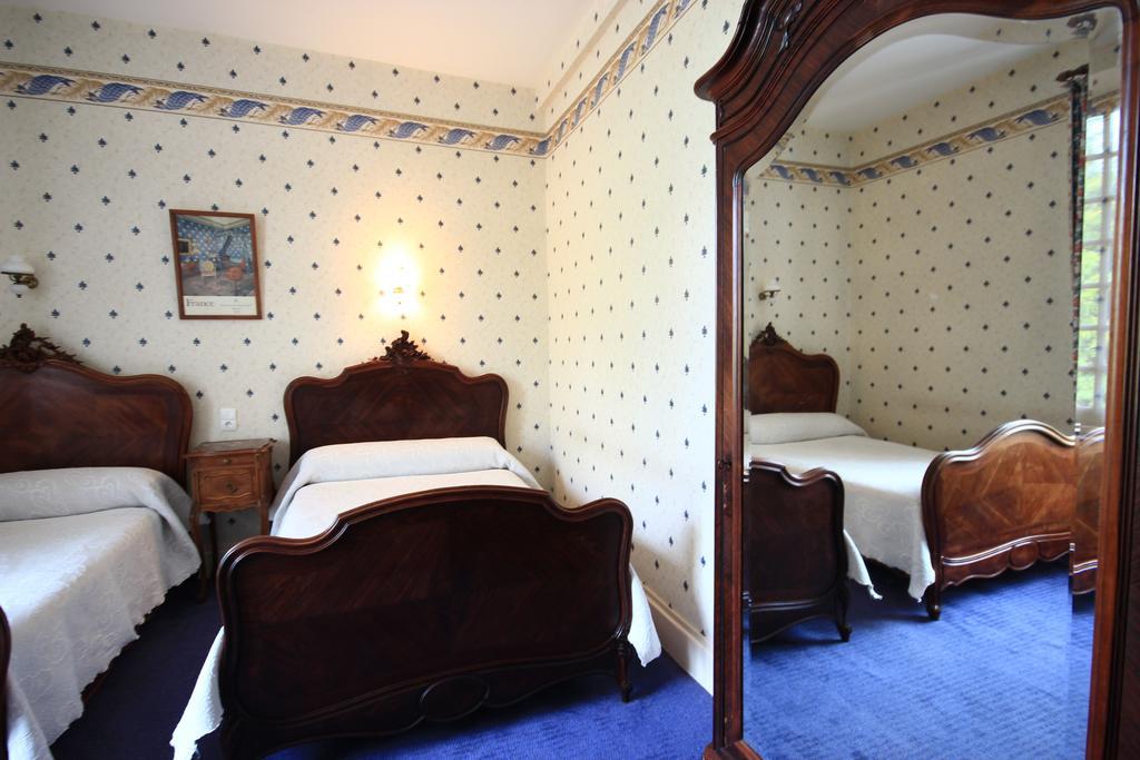 Hotel Du Berry Aigurande Oda fotoğraf